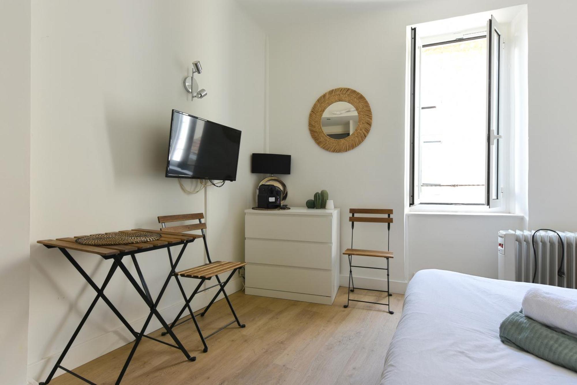 La Fare-les-Oliviers Studio Garrigue מראה חיצוני תמונה